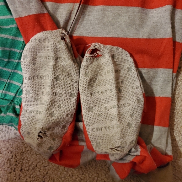 Set of 4 baby bundle 24 months onesies - Picture 6 of 6